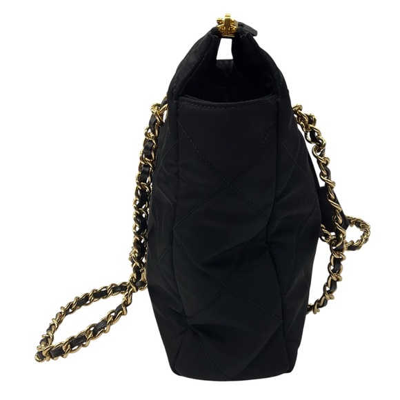 PRADA BLACK RE-NYLON IMPUNTU QUILTED RE-EDITION 1995 CHAINE SMALL TOTE BAG - Picture 2 of 15